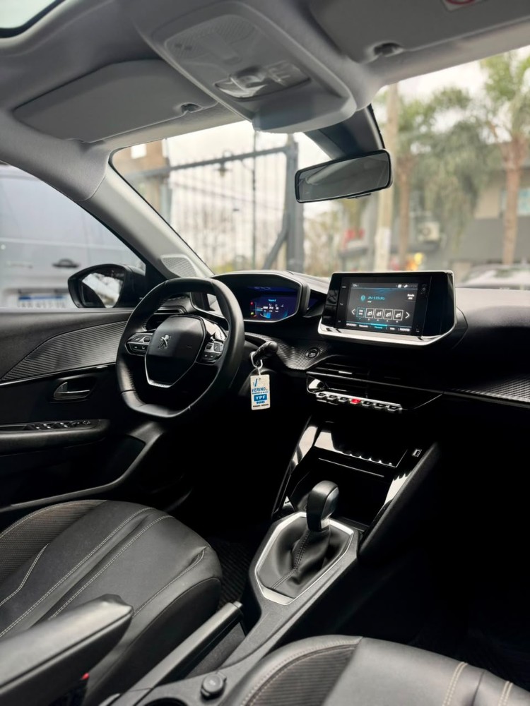 Peugeot 208 FELINE — foto 14